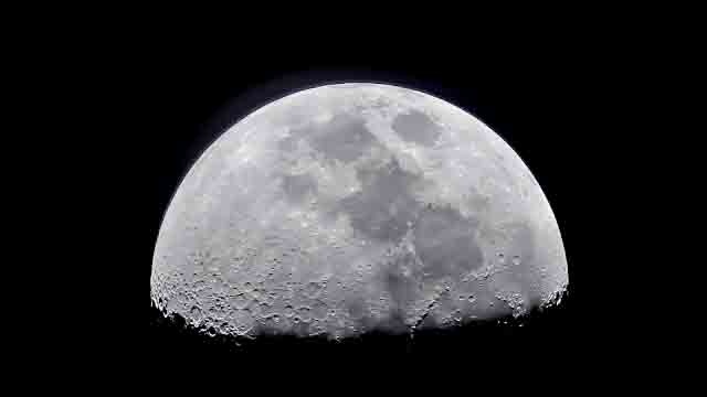 the moon based on 20210402174309-wow8.jpg the moon based on 20210402174309-wow8.jpg
